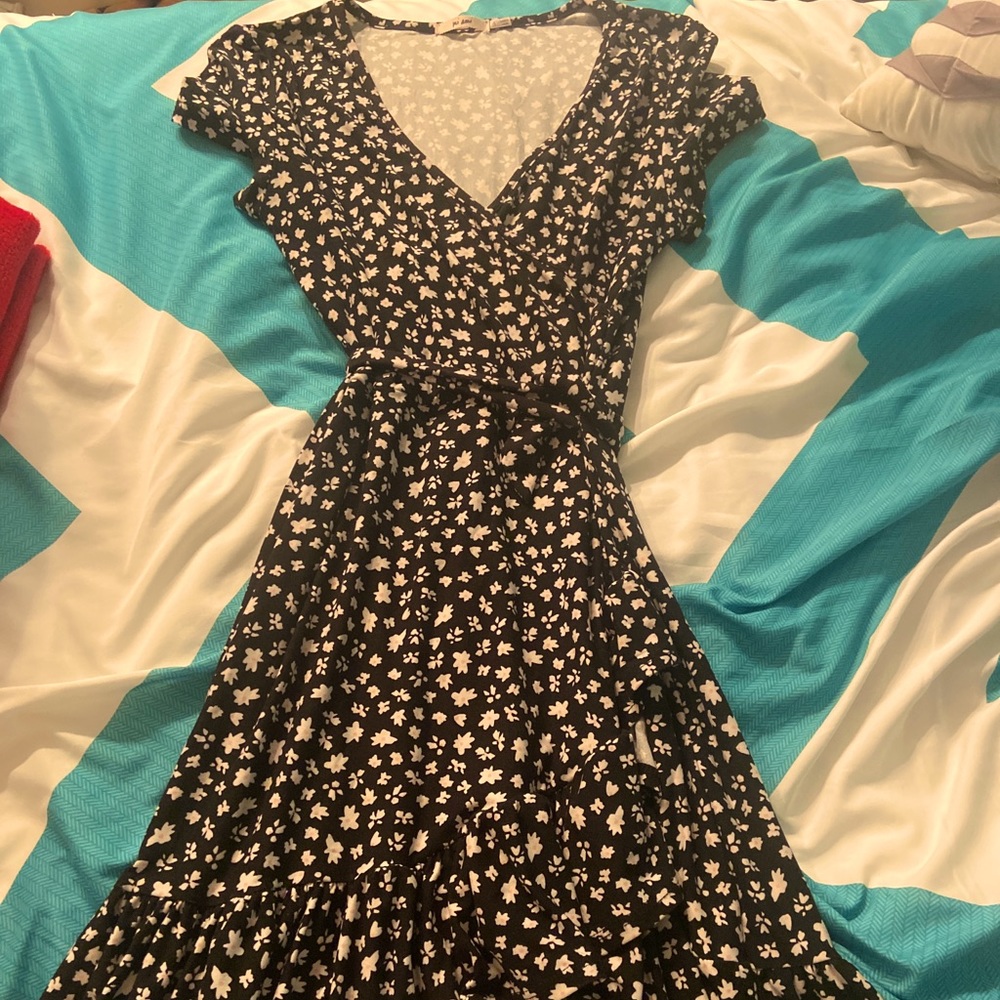 Mi Ami Floral Dress